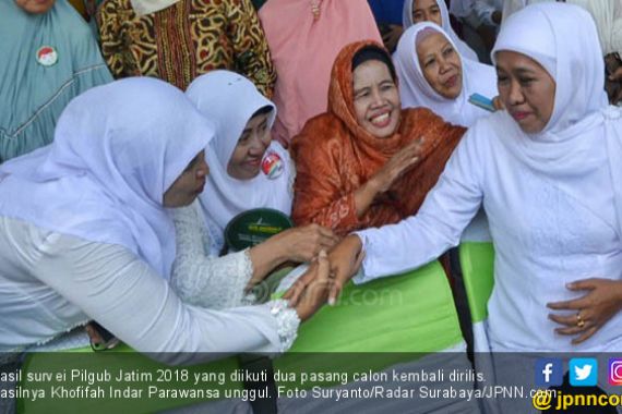 Survei Pilgub Jatim 2018: Khofifah Indar Parawansa Unggul - JPNN.COM