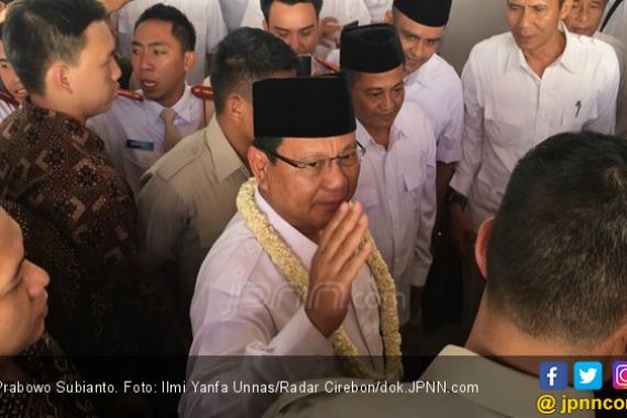 Prabowo Nyapres Lagi, Begini Reaksi Pihak Istana - JPNN.COM