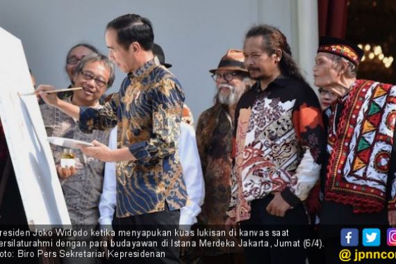 Pak Jokowi Dapat Hadiah Puisi dari Aceh, Begini Isinya - JPNN.COM