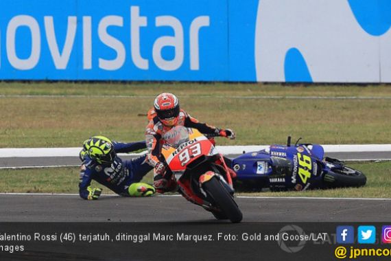 Marah Besar, Rossi Sebut Marquez Hancurkan Olahraga MotoGP - JPNN.COM