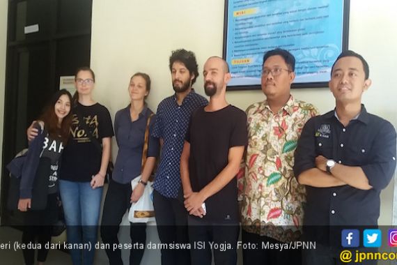 Peminat Program Darmasiswa di ISI Jogja Melonjak - JPNN.COM