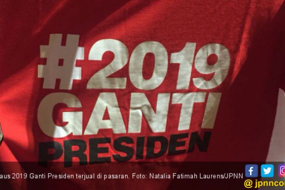 Polda Bakal Periksa Pemakai Kaus #2019GantiPresiden - JPNN.COM