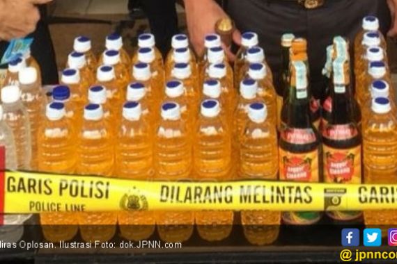 Gelar Operasi Khusus Miras Oplosan, Polisi Tangkap 180 Orang - JPNN.COM