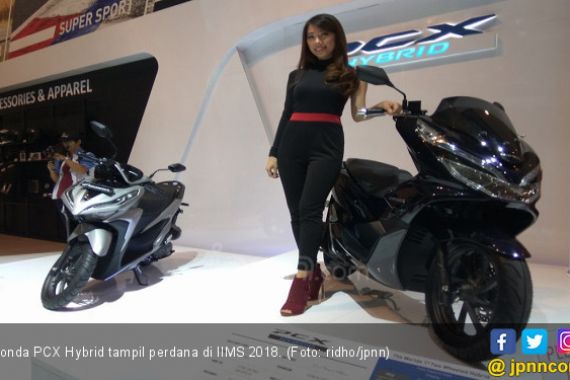 IIMS 2018: Harga Honda PCX Hybrid Pertama di Indonesia - JPNN.COM
