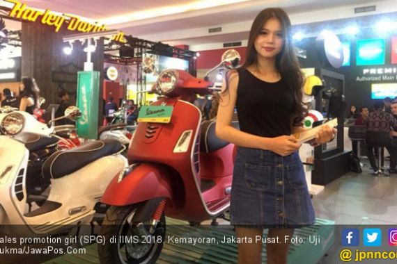 SPG Cantik di IIMS 2018, Sebegini Bayarannya - JPNN.COM