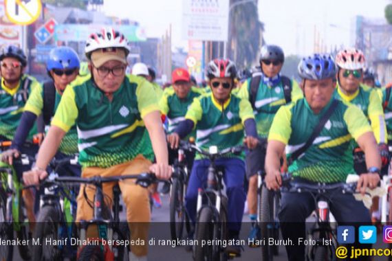 Aksi Sepeda Santai Mayday Meriahkan CFD Bekasi - JPNN.COM