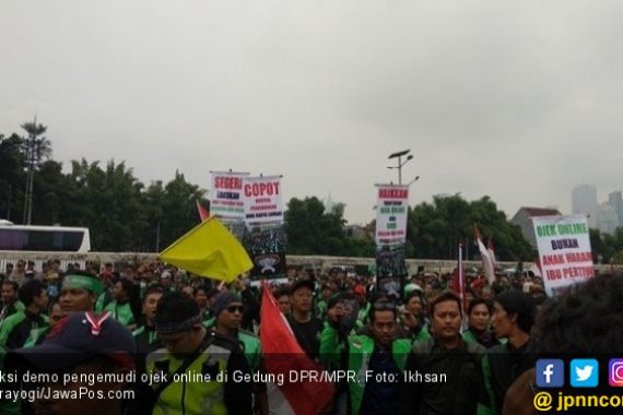Demo Gojek, Tarif Ojol Naik Berlipat-lipat - JPNN.COM