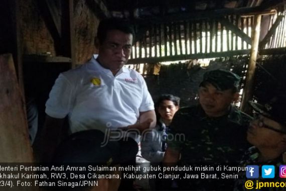 Menteri Amran Bergerilya di Gubuk Penduduk Miskin - JPNN.COM