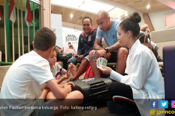 Resmi Berkarier di Indonesia, Faubert Boyong Keluarga - JPNN.COM