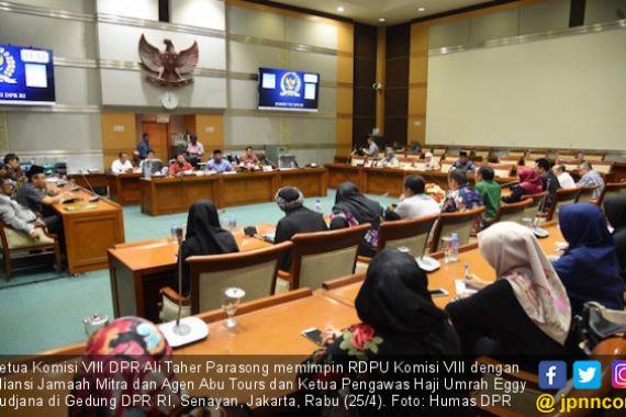 DPR: Kemenag Cukup Cabut Izin Penerimaan Jemaah Umrah Baru - JPNN.COM