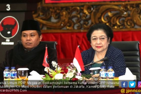 Bu Mega Dukung Penuh Gerakan Mubalig Bela Negara - JPNN.COM