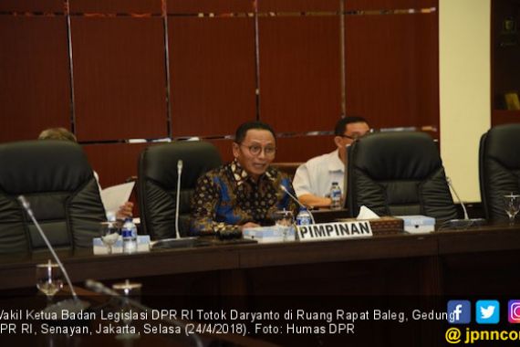 DPR Dorong Penguatan BUMN Melalui Revisi UU - JPNN.COM