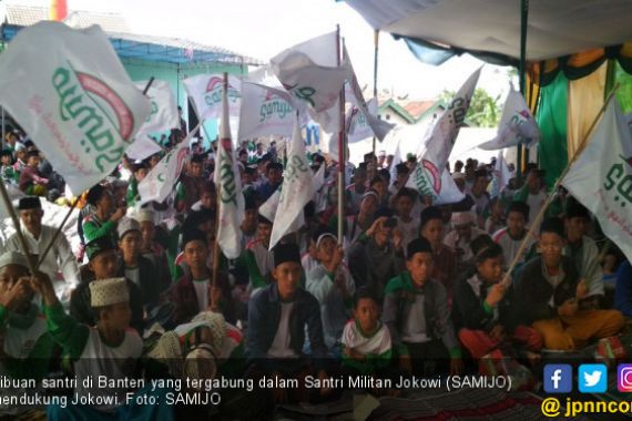 Tolak Politisasi Agama, Ribuan Santri Dukung Jokowi - JPNN.COM