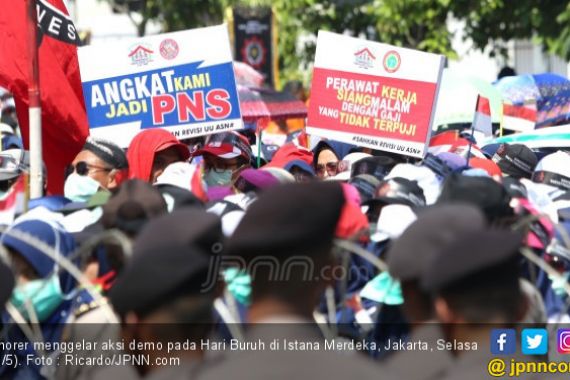 May Day, ADKASI Dukung #2018GantiHonorerJadi PNS - JPNN.COM