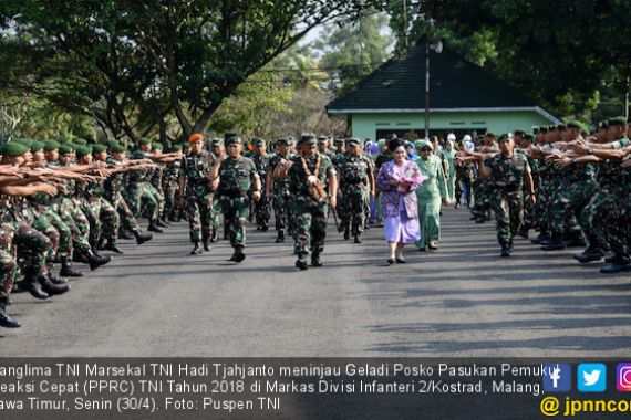 Panglima TNI Uji Coba Perlengkapan Latihan PPRC TNI 2018 - JPNN.COM