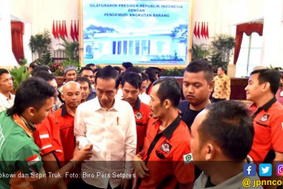 Jokowi Kaget Dengar Curhat Sopir Truk di Istana - JPNN.COM