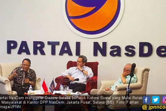 Politik Identitas Sangat Berbahaya di Indonesia    - JPNN.COM