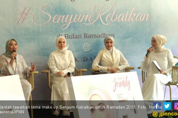  Empat Gaya Make Up Wardah untuk Jaga Cantikmu di Ramadan - JPNN.COM