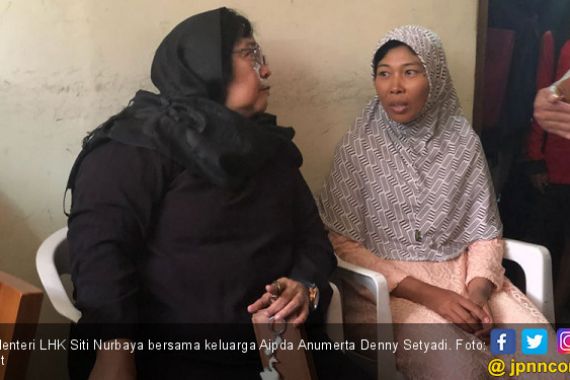 Menteri Siti Melayat ke Rumah Polisi Korban di Mako Brimob - JPNN.COM