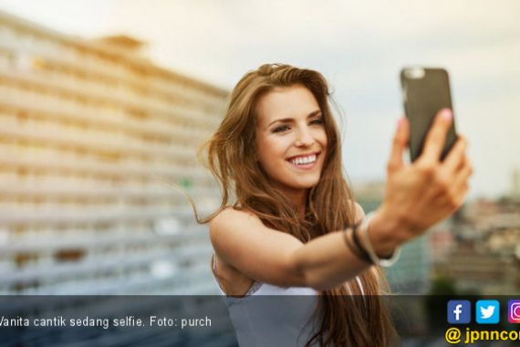 Hey Ladies, Ini Loh Efek Negatif dari Selfie - JPNN.COM