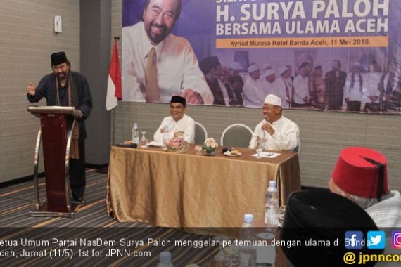 Surya Paloh Usulkan Kementerian Pesantren ke Jokowi - JPNN.COM