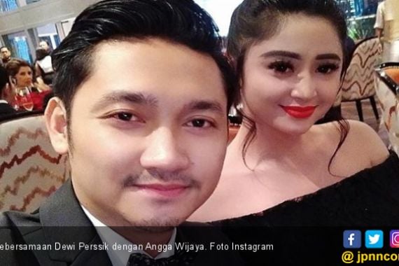Dewi Perssik Beber Alasan Angga Wijaya Menikahinya, Oalah Ternyata - JPNN.COM
