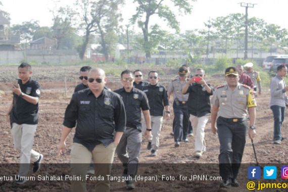 Sahabat Polisi: Setop Sebarkan Foto Bom Surabaya - JPNN.COM