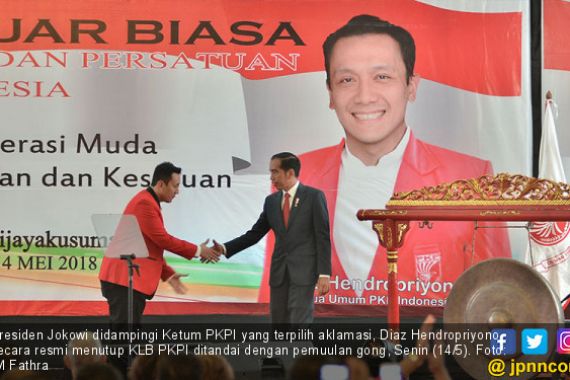 Di Kongres PKPI, Jokowi dan Diaz Doakan Korban Teror Bom - JPNN.COM