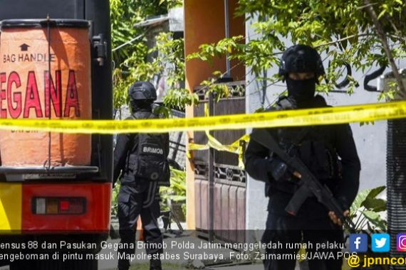 Laporkan Penipuan, Malah Jadi Korban Bom di Polrestabes - JPNN.COM