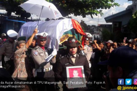 Pesan Ipda Auzar Sebelum Ditabrak Teroris di Polda Riau - JPNN.COM