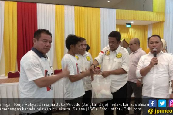 Relawan Jokowi Bakal Sebar Anggota Awasi TPS - JPNN.COM
