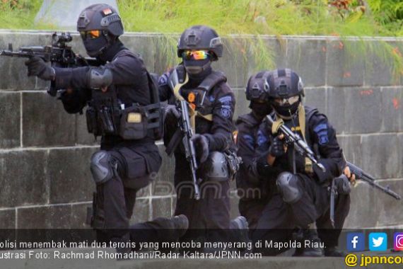 4 Teroris Mampus di Mapolda Riau terkait Rusuh Mako Brimob - JPNN.COM
