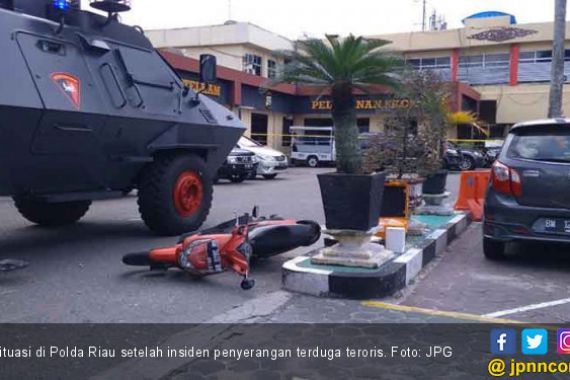 Ada Bom di Tubuh 4 Penyerang Mapolda Riau - JPNN.COM