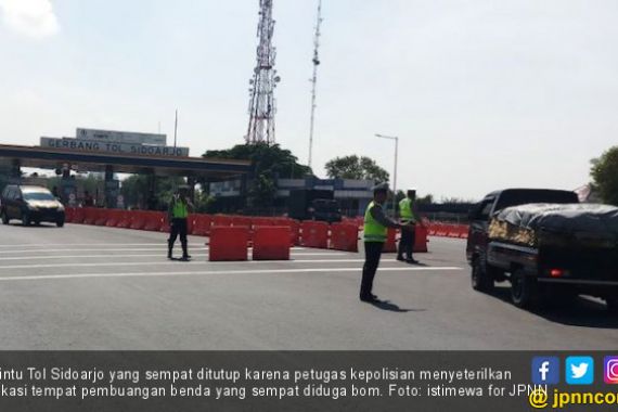 Ada Benda Mencurigakan di Pintu Tol, Ternyata Cuma Beginian - JPNN.COM