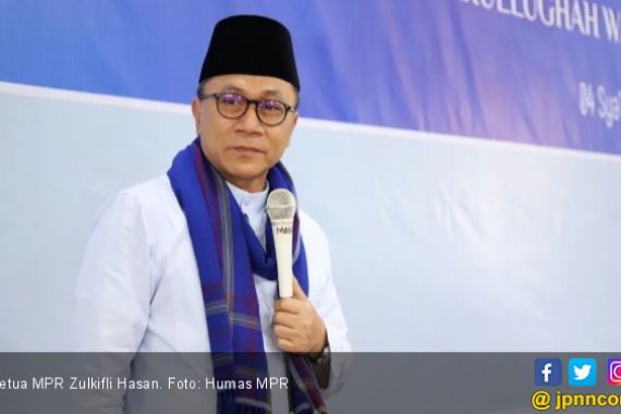Ketua MPR Zulkifli Hasan: Bersatu, Kita Lawan Itu Teroris! - JPNN.COM