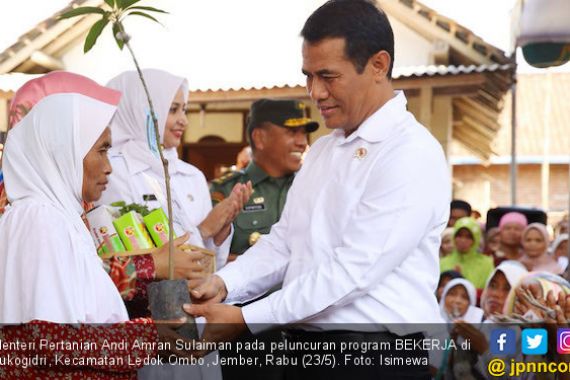 Mentan Luncurkan Program BEKERJA di Jawa Timur - JPNN.COM