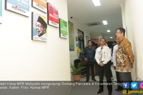 Wakil Ketua MPR Mahyudin Puji Camat Tanjung Redeb - JPNN.COM