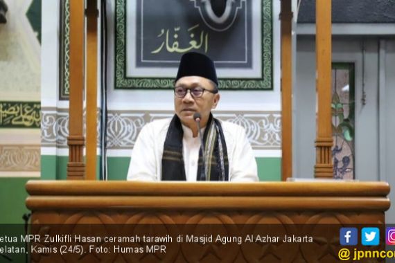 Zulkifli Hasan Tegaskan Islam Agama Damai Menolak Terorisme - JPNN.COM