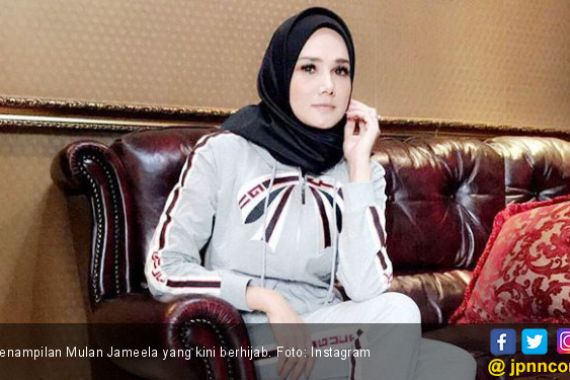 Mulan Jameela Ungkap Alasannya Berhijab - JPNN.COM