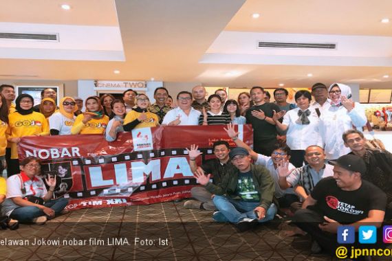 Dukung Perfilman Nasional, Relawan Jokowi Nobar Film LIMA - JPNN.COM