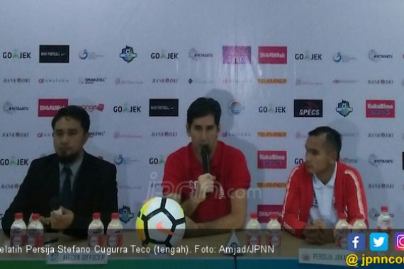 Teco Akui Ganti Formasi Agar Persija Bisa Kalahkan Persipura - JPNN.COM