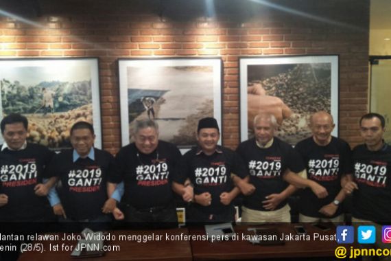 Mantan Relawan Bongkar Dosa-Dosa Jokowi - JPNN.COM