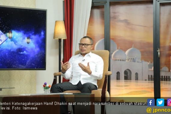 Ini Hikmah Ramadan Bagi Menaker Hanif Dhakiri - JPNN.COM
