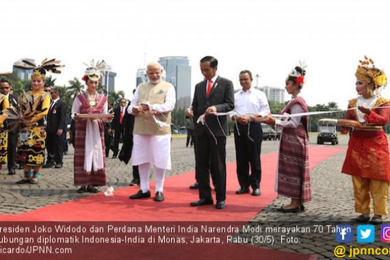 Jokowi Undang Pemerintah India Berinvestasi di Indonesia - JPNN.COM