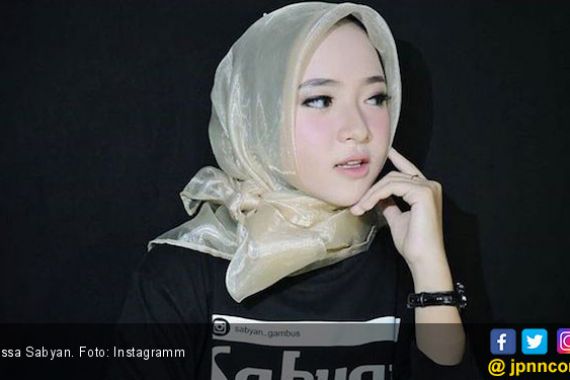 Nissa Sabyan Didesak Minta Maaf kepada Mantan Istri Ayus - JPNN.COM