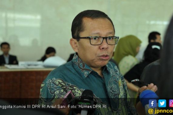Gerindra Tak Berhak Mengkritik Anggaran Mitigasi Bencana - JPNN.COM
