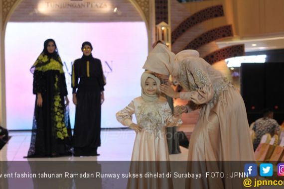 10 Desainer Ramaikan Ramadan Runway - JPNN.COM