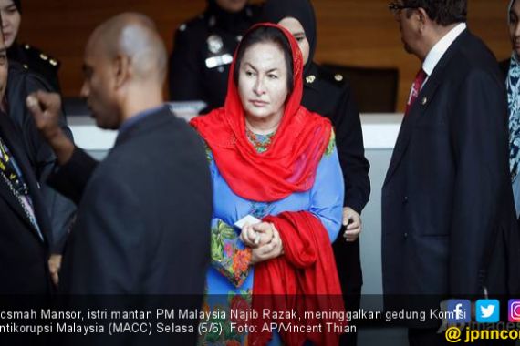 Istri Najib Razak Akhirnya Diseret ke Pengadilan - JPNN.COM