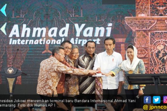 Jokowi: Saya Kaget Sekali Tahu-tahu Bandaranya Sudah Jadi - JPNN.COM