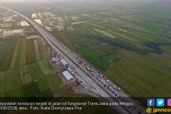 Tol Jakarta – Surabaya, Sampai Semarang 6 Jam - JPNN.COM